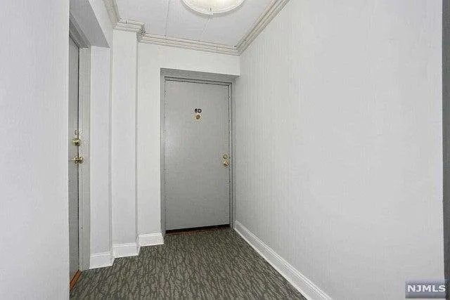 25 Jefferson St #6D — Photo 4
