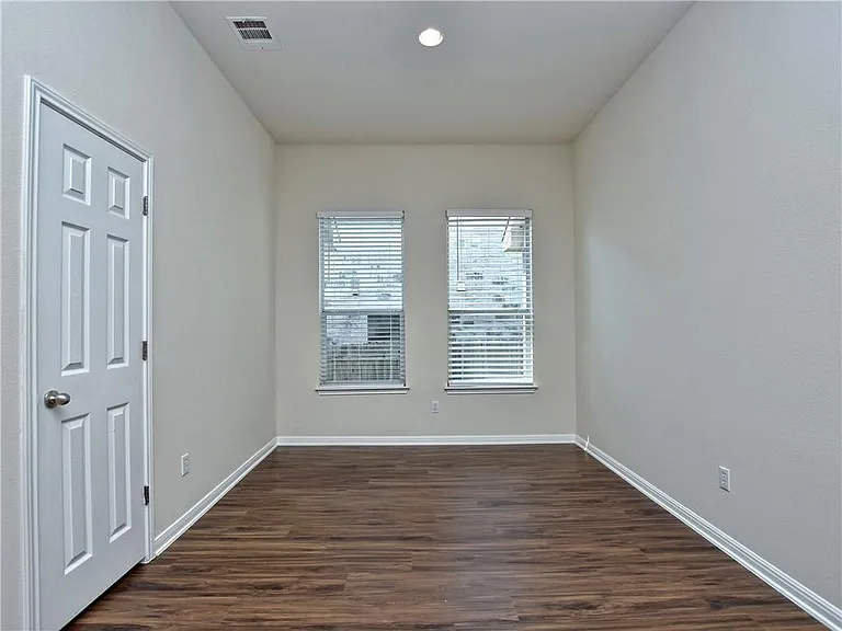104 S Gadwall Ln — Photo 10