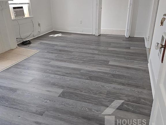2nd image of 16 W Stone Ave APT 4