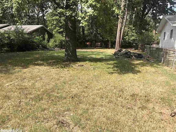 2nd image of 7800 Bradley Dr