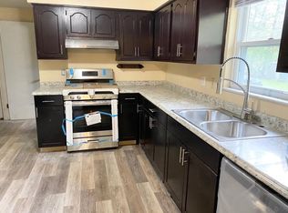 204 Crescent Garden Dr, Pittsburgh, PA