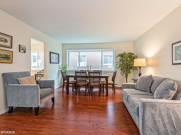 4th image of 800 Judson Ave APT 202