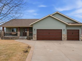 945 13th Ave NE, Saint Joseph, MN 56374