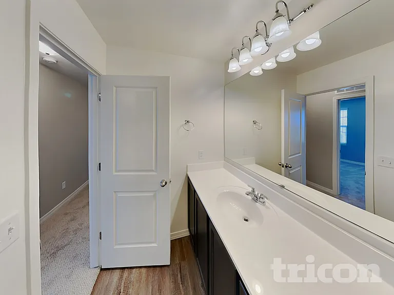 379 W Mammoth Cave Dr — Photo 14