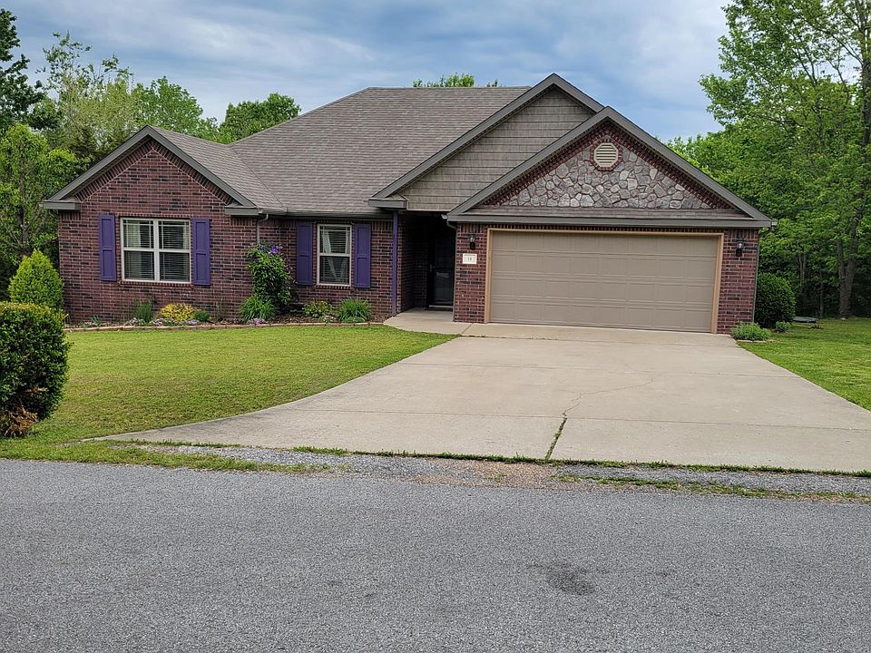 1st image of 14 Dillow Dr #7049
