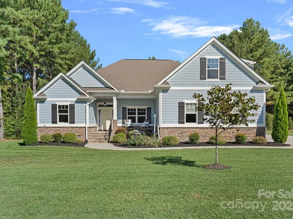 5991 Tipperary Dr, Denver, NC 28037