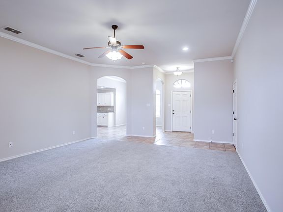 4th image of 7529 85th St