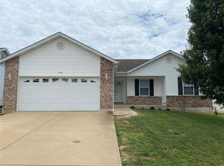 104 Calamadi Cir, Festus, MO 63028