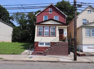 316 S 20th St, Newark, NJ 07103