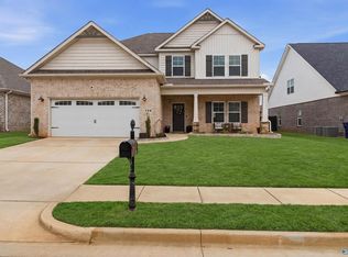 154 Brier Valley Dr, Meridianville, AL 35759