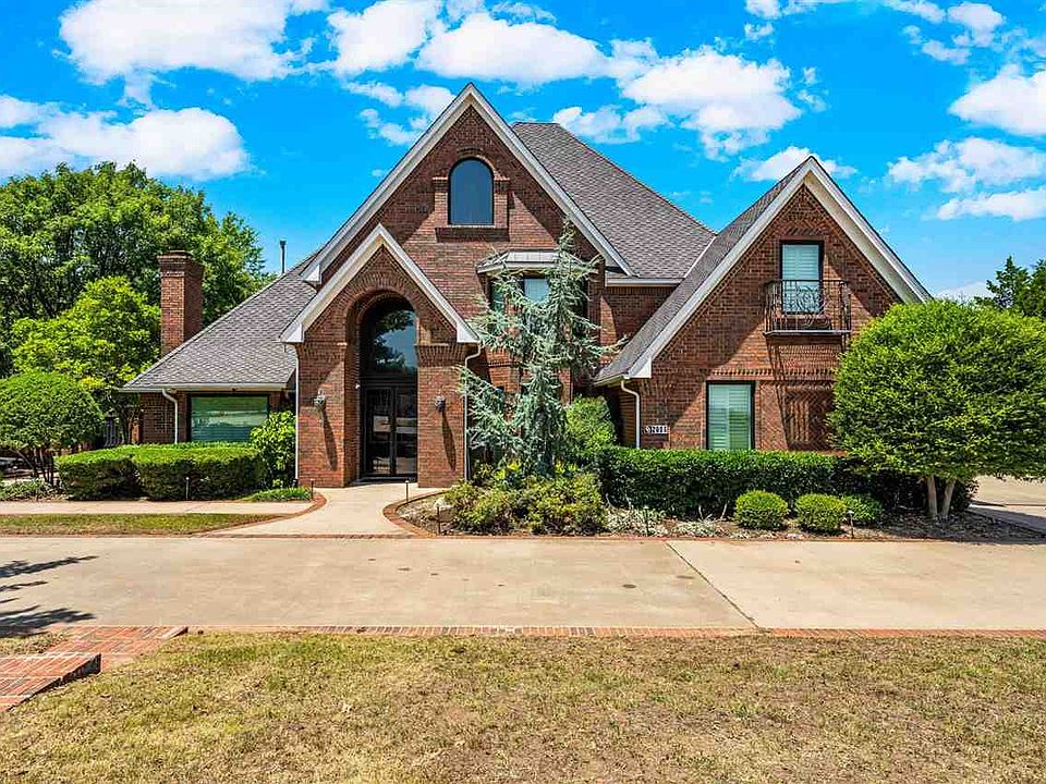 1st image of 2608 NW Stone Hill Dr