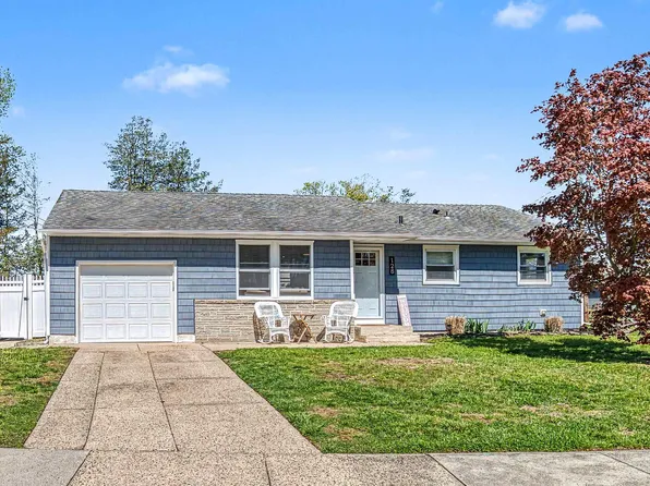128 Osborne Rd, Somers Point, NJ 08244