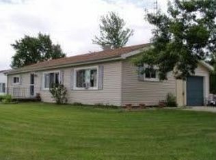 719 Ronmar Dr, Defiance, OH
