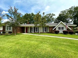 1317 Cambridge Rd, Dothan, AL 36305