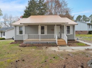 201 Ranes Dr, Henderson, NC 27536