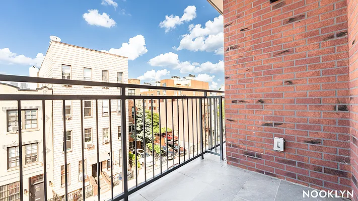 Rented by Nooklyn NYC LLC | media 11