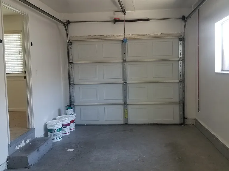 2394 Pauline Dr — Photo 9