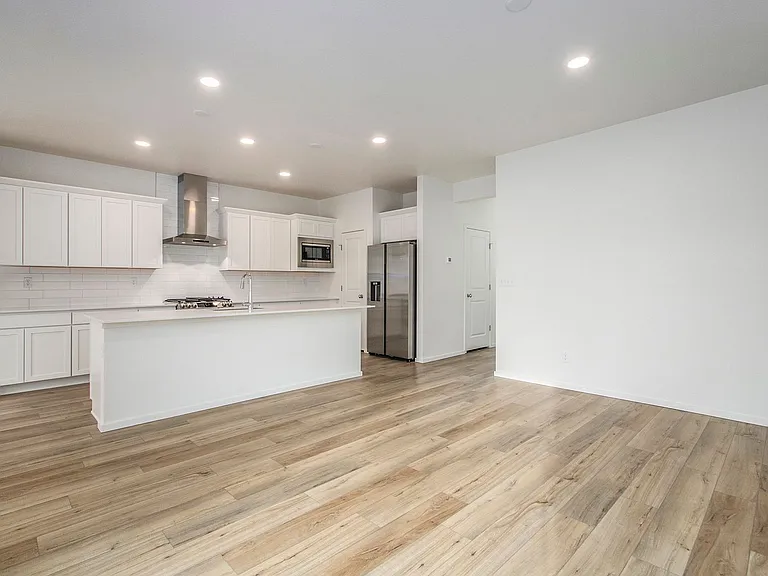 2969 Biplane St — Photo 9
