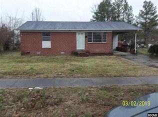 614 E Gibbs St, Union City, TN 38261