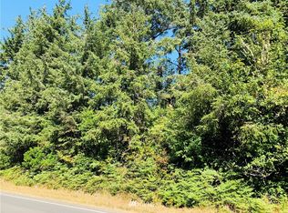 581 Sunset Ave NE, Ocean Shores, WA