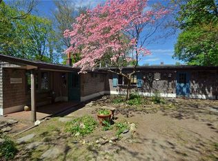31 Hope Ave, Attleboro, MA 02703