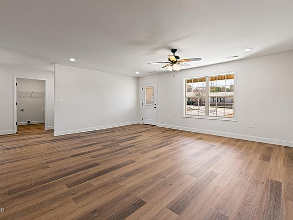 4th image of 281 Cross Over Rd