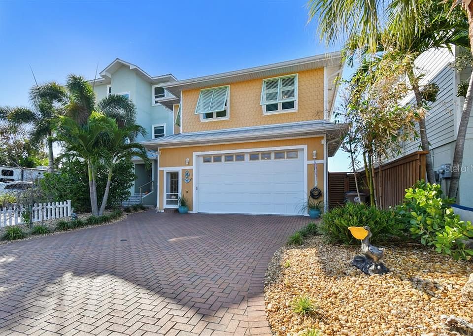 1st image of 351 Boca Ciega Dr