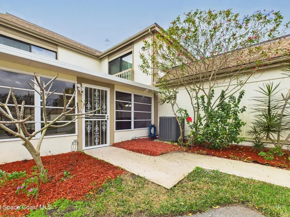 204 Country Club Dr, Melbourne, FL 32940