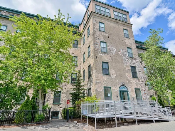 426 Mount Hope St Unit 106, North Attleboro, MA 02760