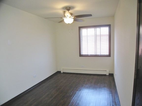 4th image of 14043 Kilpatrick Ave APT 3N