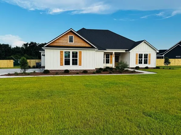 3053 Mary Powell Way, Hahira, GA 31632