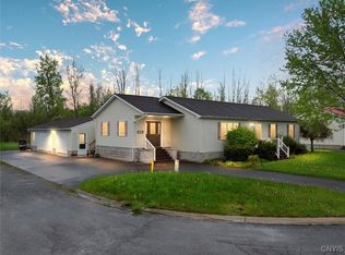 120 Getmac Ave, Canastota, NY 13032