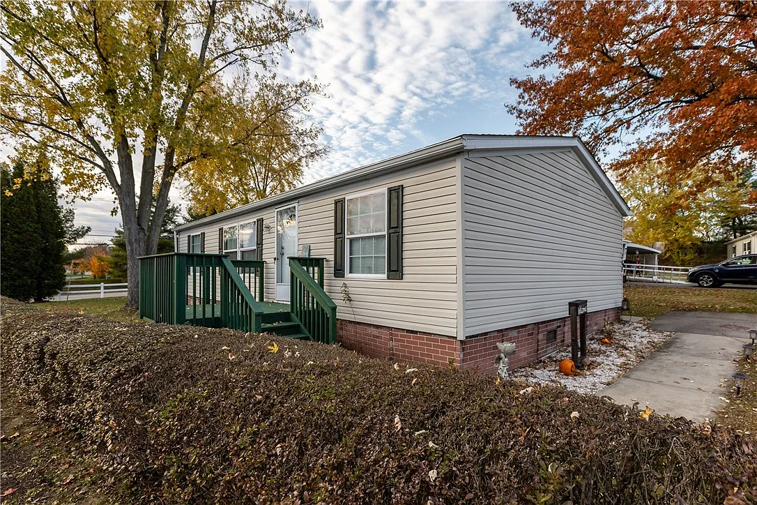 209 North Ct photo 1