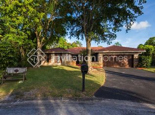 2151 NW 99th Way, Pompano Beach, FL 33071