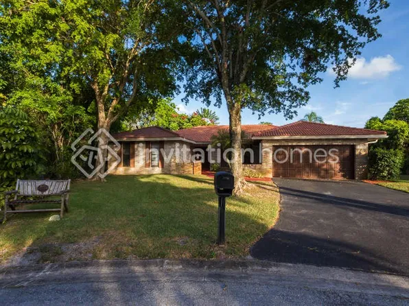 2151 NW 99th Way, Pompano Beach, FL 33071