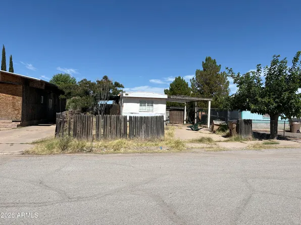 1840 ARROWHEAD Drive, Douglas, AZ 85607