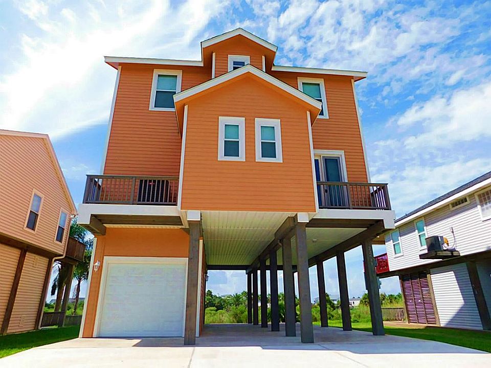 1st image of 22613 Bay Pointe Dr