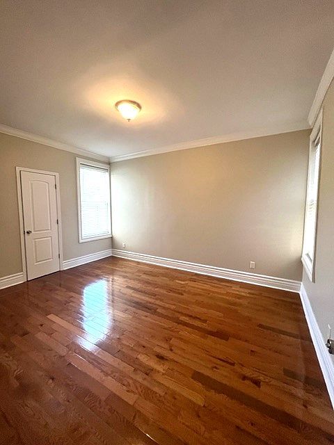 Spacious 2nd bedroom