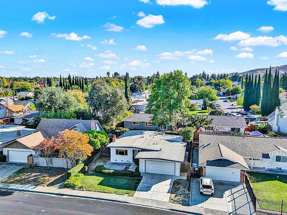 4th image of 249 Berryessa Drive