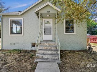 324 Everett St, Caldwell, ID 83605
