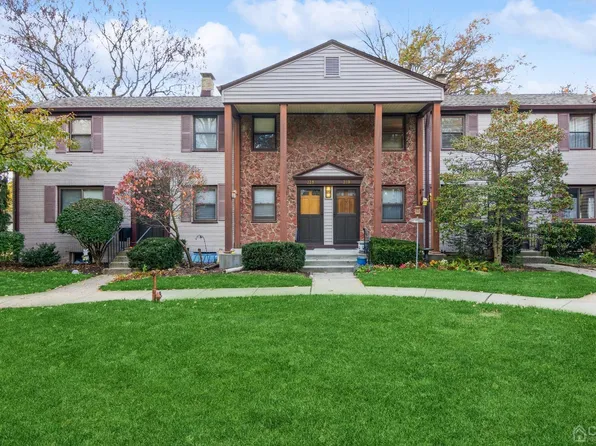 219 Rose St, Metuchen, NJ 08840