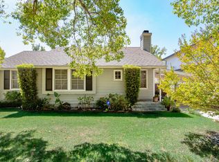13964 Peach Grove St, Sherman Oaks, CA 91423