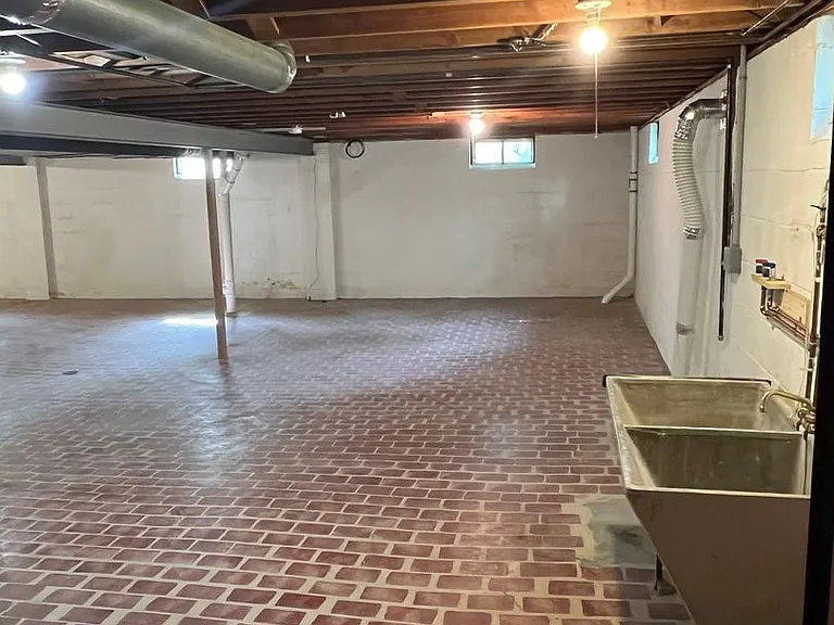 6520 Diana Dr — Photo 21