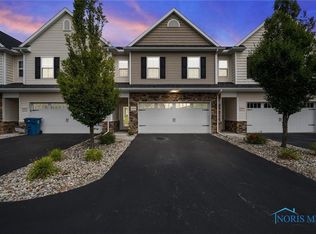 4765 Lakeside Dr, Maumee, OH 43537