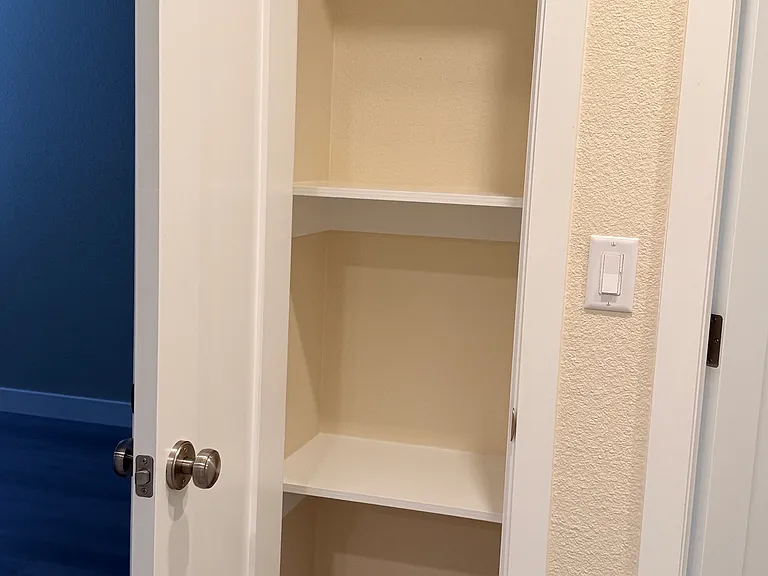 482 Dover Way #482 — Photo 12
