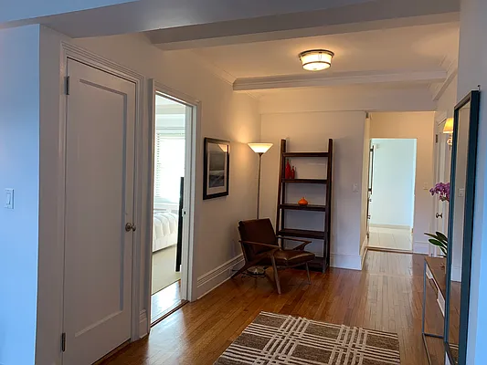 Rented by Oxford Property Group | media 37