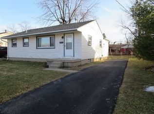 1758 Brownleigh Rd, Dayton, OH 45429