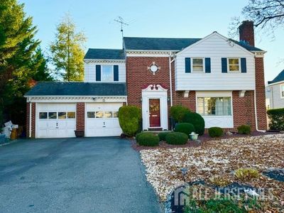 44 Highland Dr, Milltown, NJ, 08850