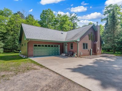 2736 Deerskin Park Rd, Eagle River, WI, 54521