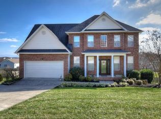 223 Ridgeview Meadows Dr, Gray, TN 37615